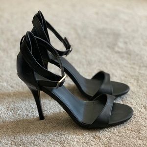 Mossimo Women’s Black Strap Heel Sandals